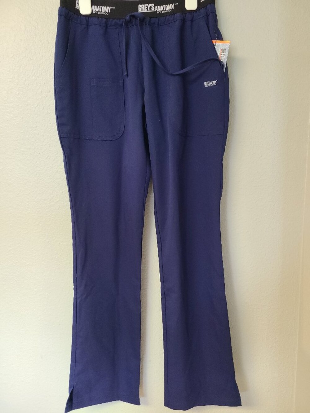 Grey’s Anatomy 3 PKT Logo Waist Pant